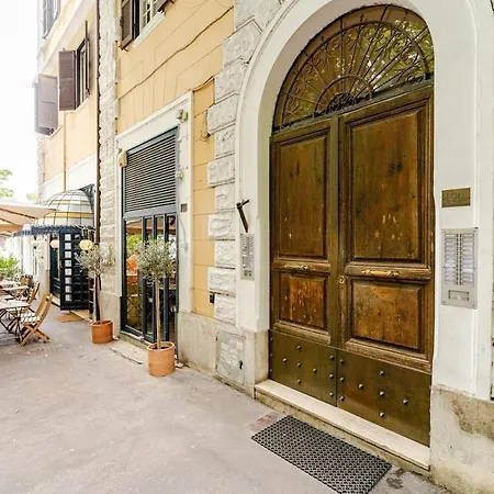 Deluxe Centro - Borghese
